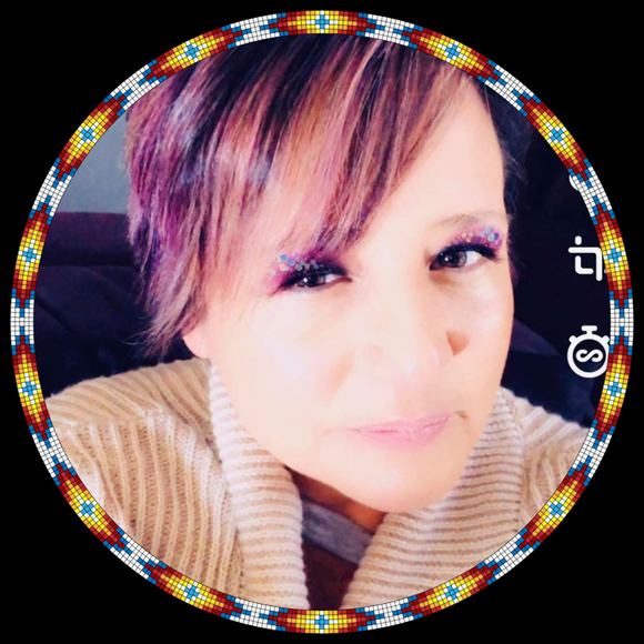 Meet your Posher, Cynthia - Picture 1 of 1